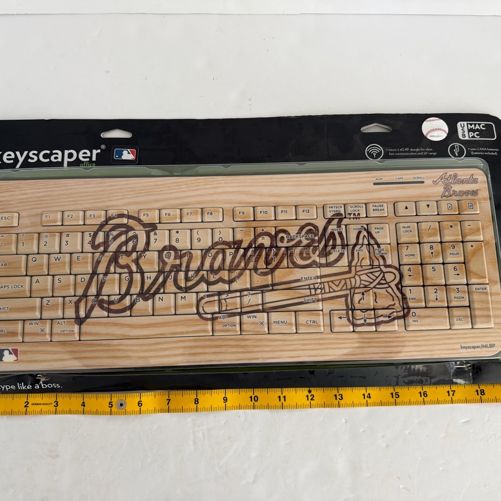Atlanta Braves Keyscaper Wireless Keyboard Baseball Bat Wood Grain MLB NEW